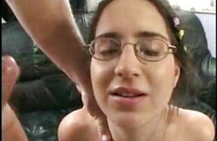 XXX Orang itu tidak percaya bahwa gadis sederhana Jennifer xx video seks Simons berhubungan seks dengan orang tua gila.