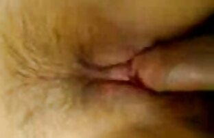 XXX Payudara berambut cokelat Australia masturbasi bersama-sama. seks video xx
