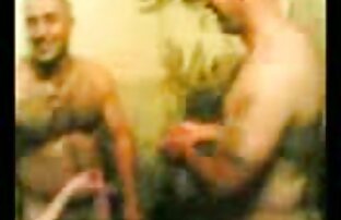 XXX Gadis muda 3gp seks video bergiliran pada penis pejantan
